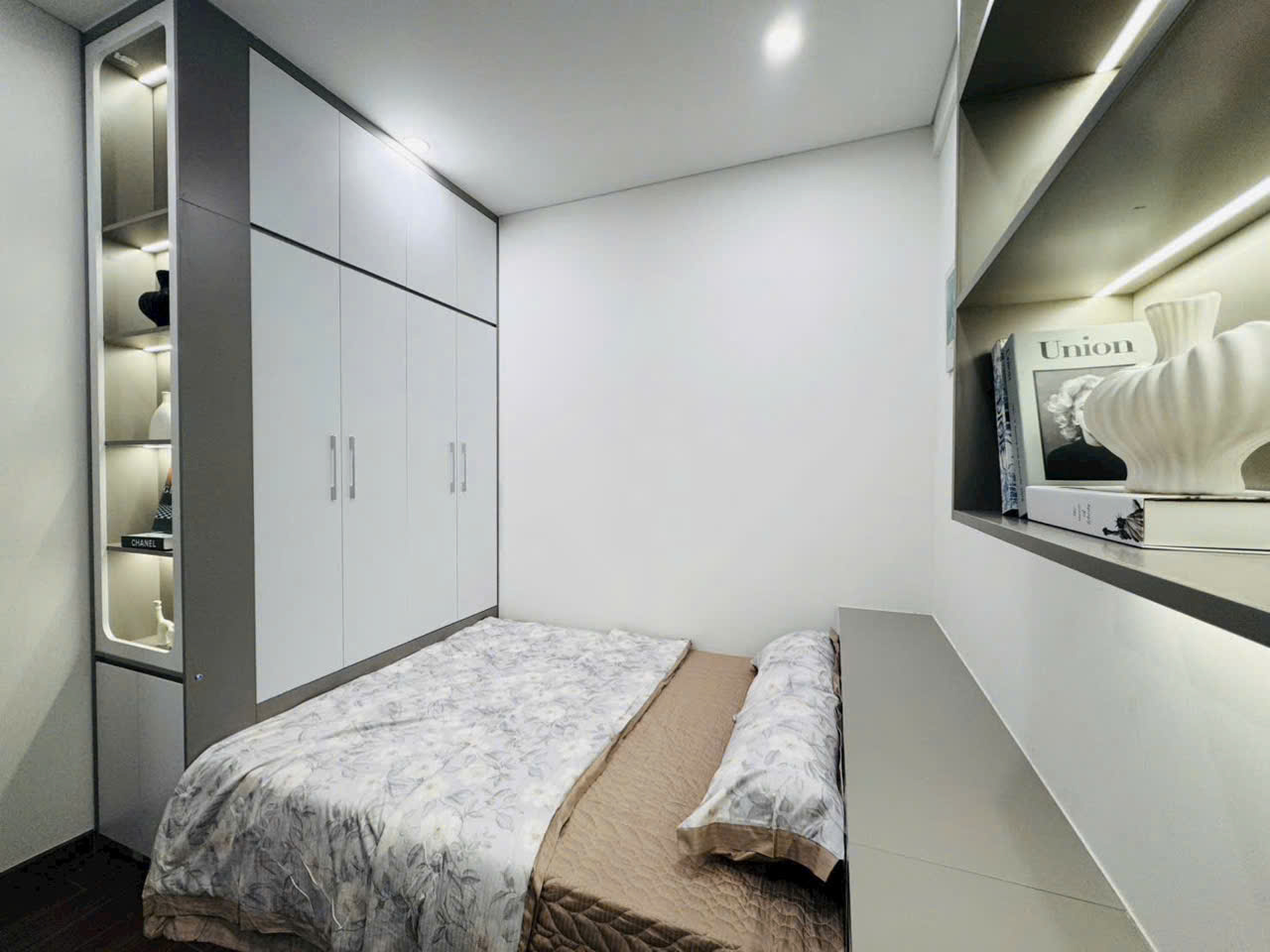 z6811544818795_3ac94aa5527c05bee49fa0f58028e904